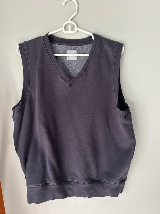 Aritzia Tops - Aritzia TNA Women's Charcoal V-Neck Sleeveless Sweatshirt Vest - Size L